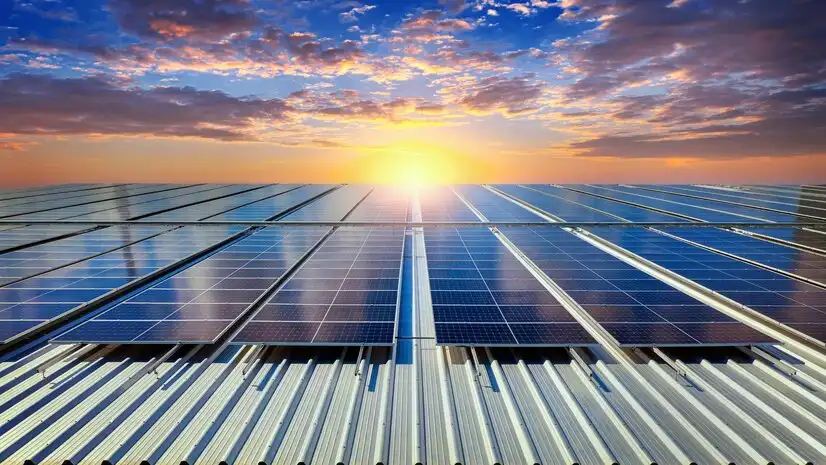 solar-powers-advantages-for-electronics.webp